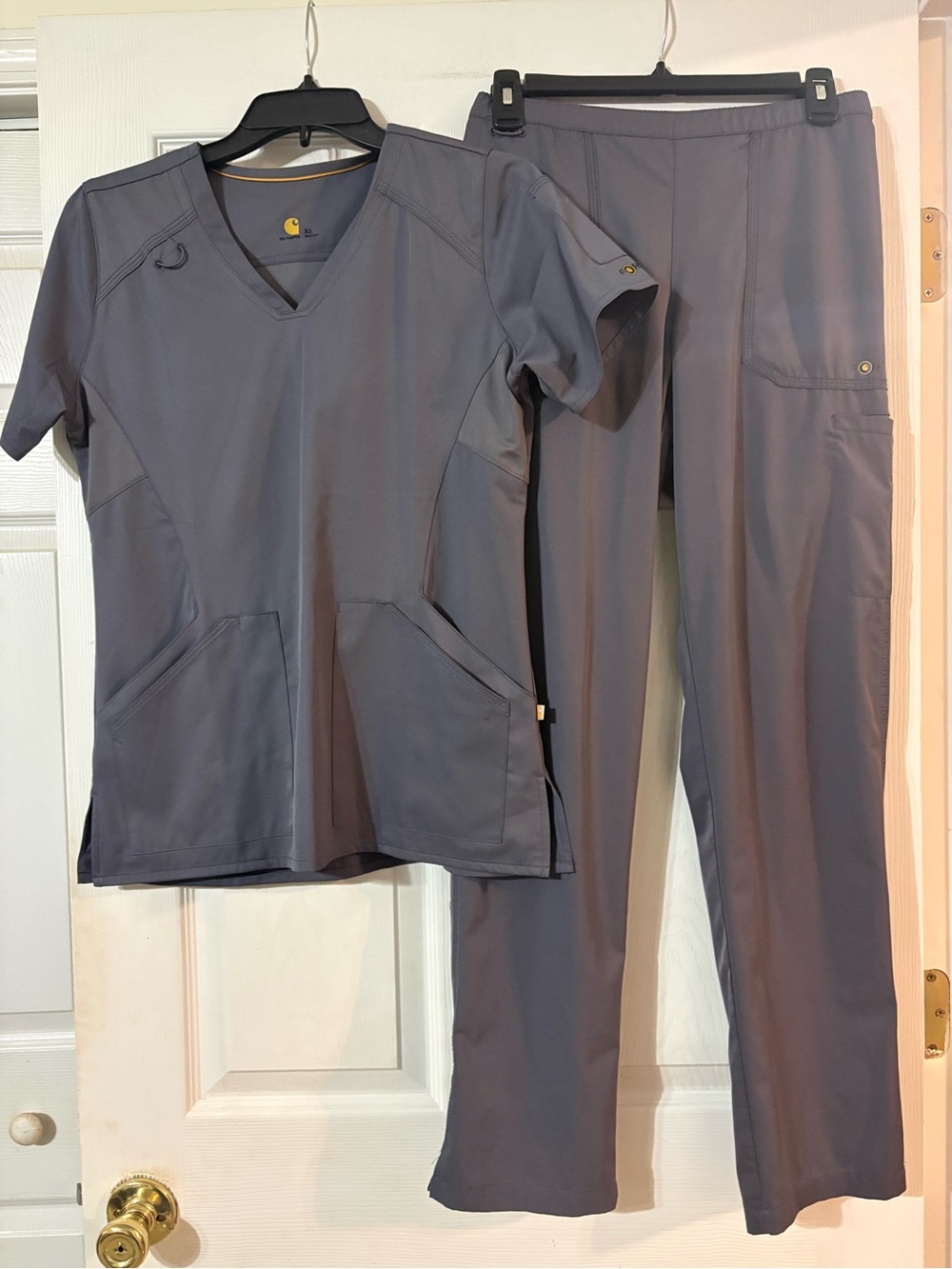 Carhartt Women's Slate Gray Scrub Top & Pants